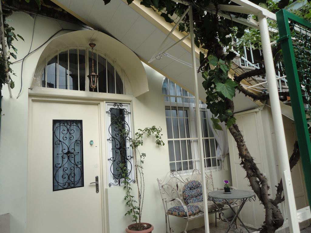 Apartamento Art House Petunia Tiflis Exterior foto