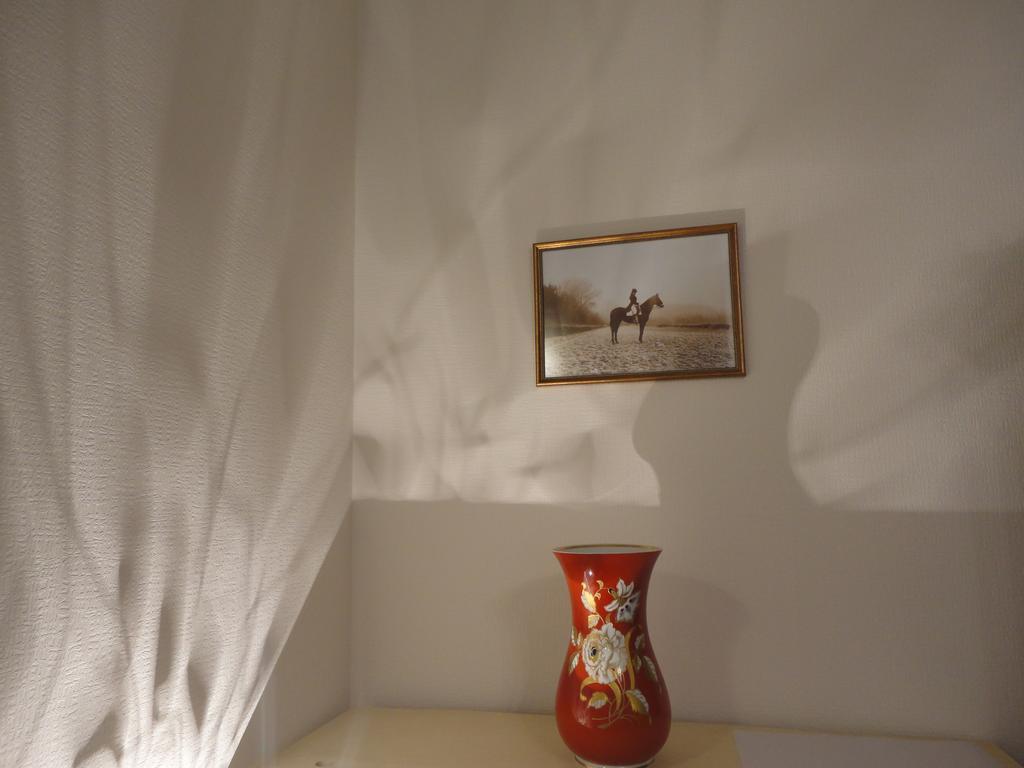 Apartamento Art House Petunia Tiflis Exterior foto