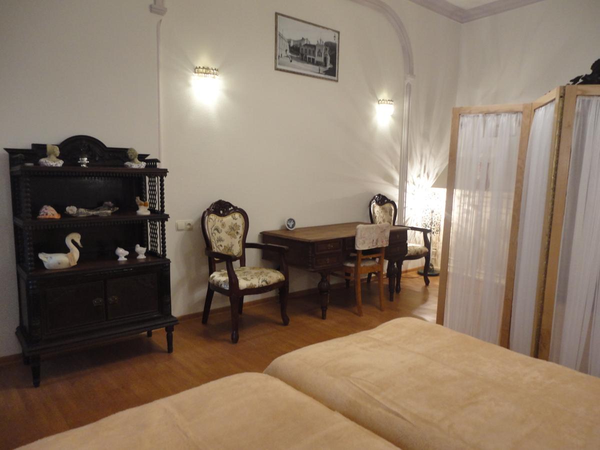 Apartamento Art House Petunia Tiflis Exterior foto