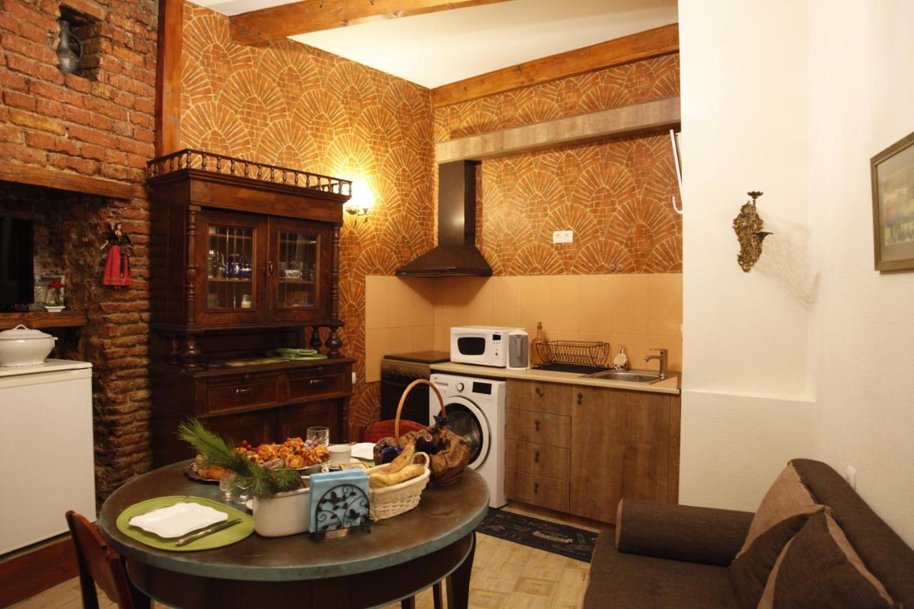 Apartamento Art House Petunia Tiflis Exterior foto